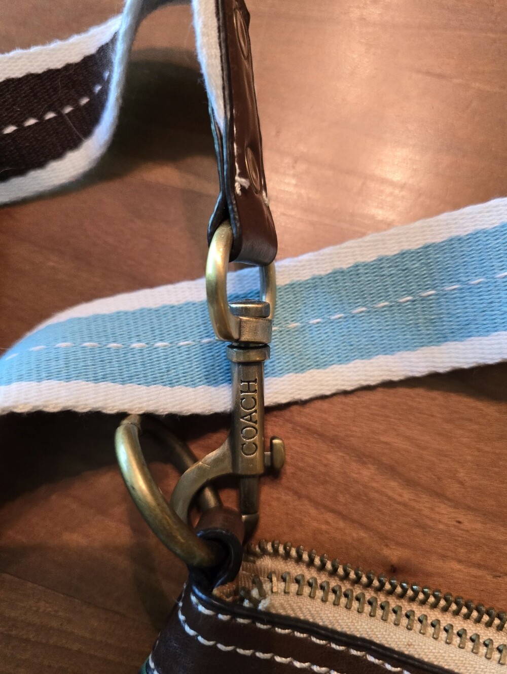 NWOT Vintage Coach Hampton Watercolor Stripe Crossbody Swingpack - Picture 5 of 10
